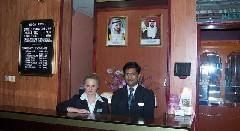 Oyo 353 Middle East Hotel Dubai Dış mekan fotoğraf